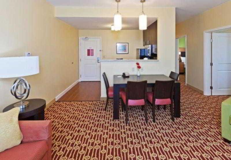 Towneplace Suites By Marriott Tulsa North/Owasso מראה חיצוני תמונה